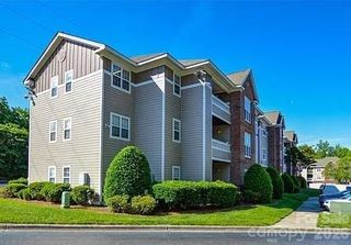 9810 Campus Walk Lane H, Charlotte, NC 28262