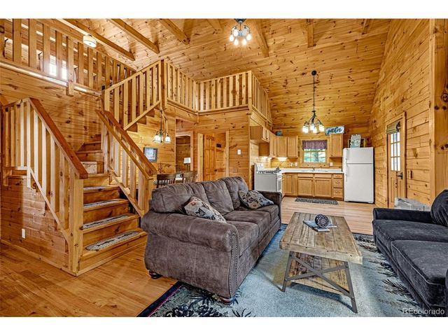 322 Phoebus Dr, Florissant, CO 80816