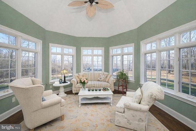 3525 WELLSFORD LN, Doylestown, PA 18902