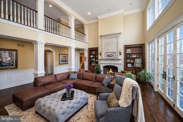 3525 WELLSFORD LN, Doylestown, PA 18902