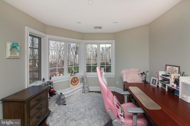 3525 WELLSFORD LN, Doylestown, PA 18902