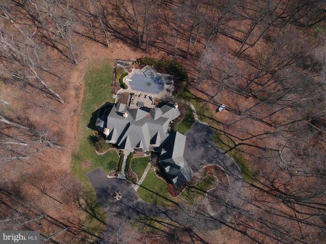 3525 WELLSFORD LN, Doylestown, PA 18902