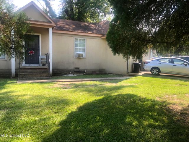 4201 Larchmont Street, Jackson, MS 39209