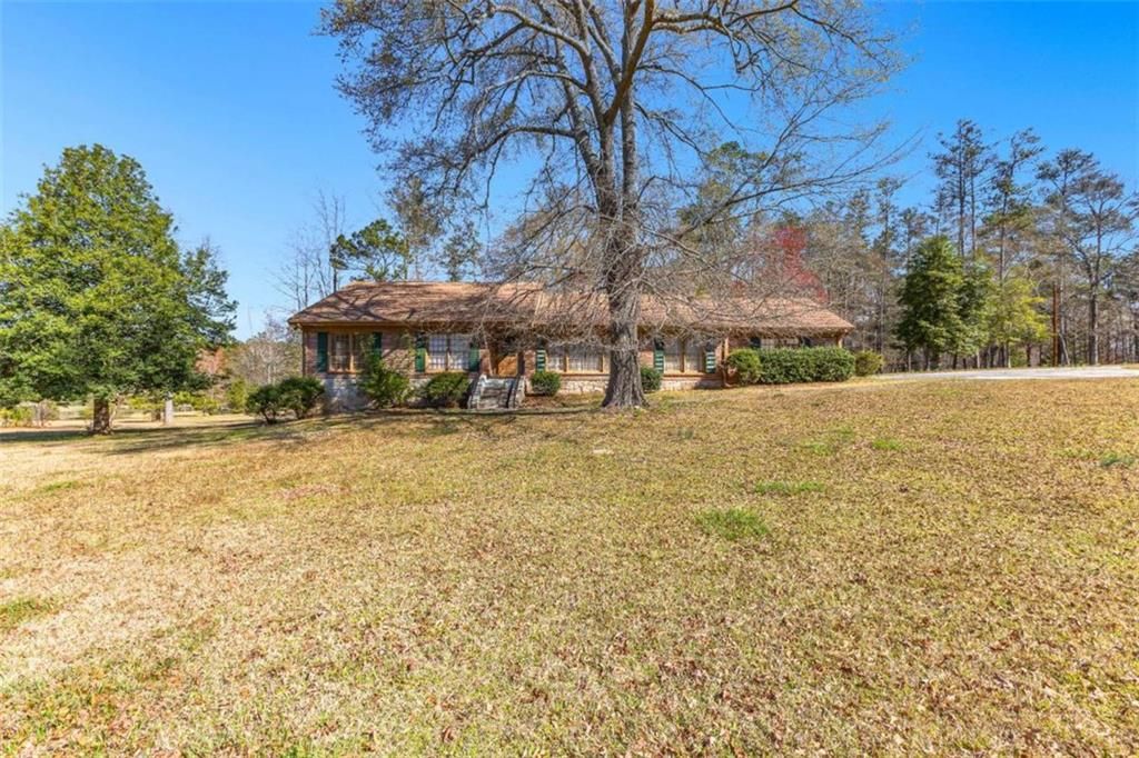 9095 Cedar Grove Road, Fairburn, GA 30213