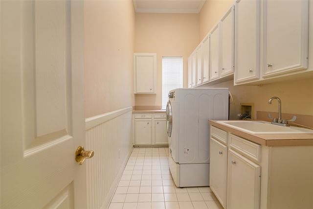 745 Southern Trace Parkway, Shreveport, LA 71106