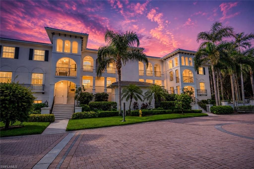 700 Bentwater CIR 103, NAPLES, FL 34108 — exterior