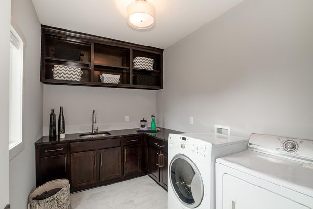 5012 N Remington, Bel Aire, KS 67226