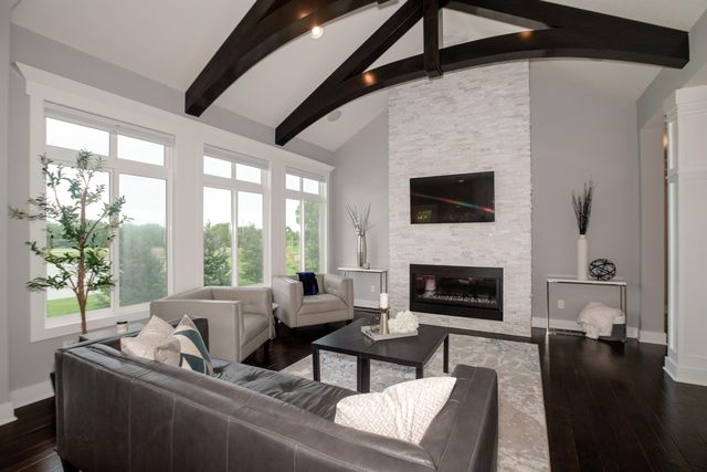 5012 N Remington, Bel Aire, KS 67226