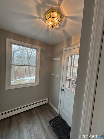 72 Ingham Hill Road, Old Saybrook, CT 06475