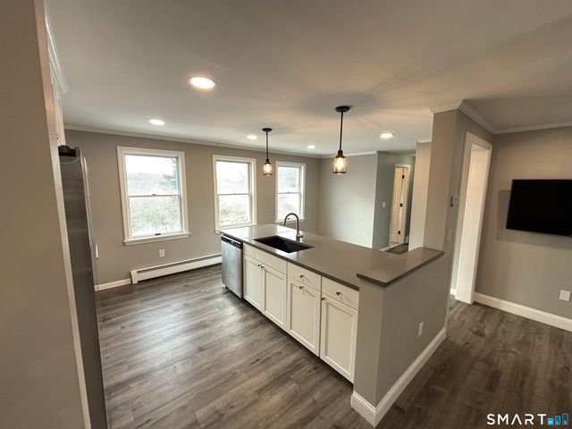 72 Ingham Hill Road, Old Saybrook, CT 06475