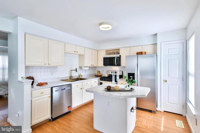 9321 GARST DR, Manassas, VA 20110