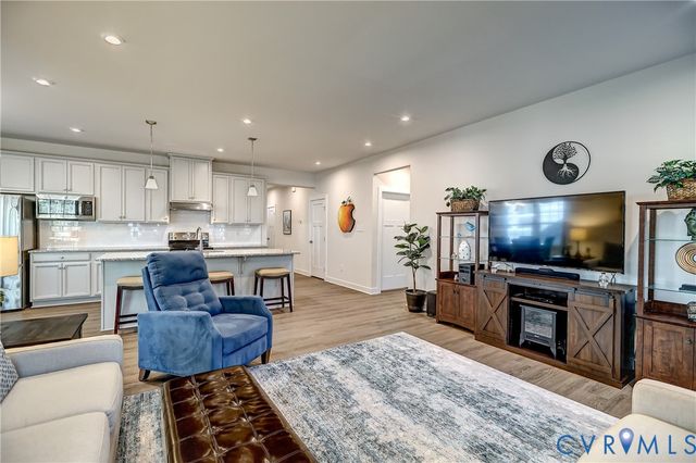 10728 Chase Grove Ln, Henrico, VA 23060