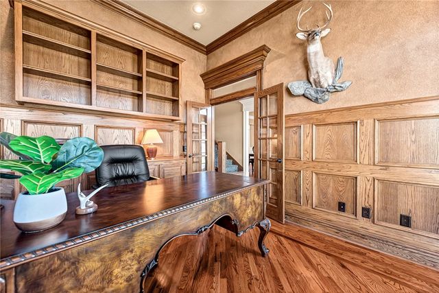 1406 NE Bluff Spring Avenue, Bentonville, AR 72712