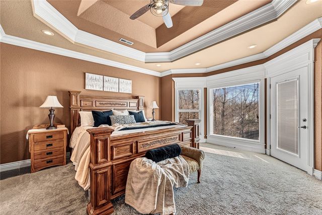 1406 NE Bluff Spring Avenue, Bentonville, AR 72712