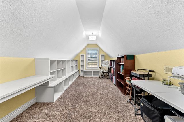 1406 NE Bluff Spring Avenue, Bentonville, AR 72712