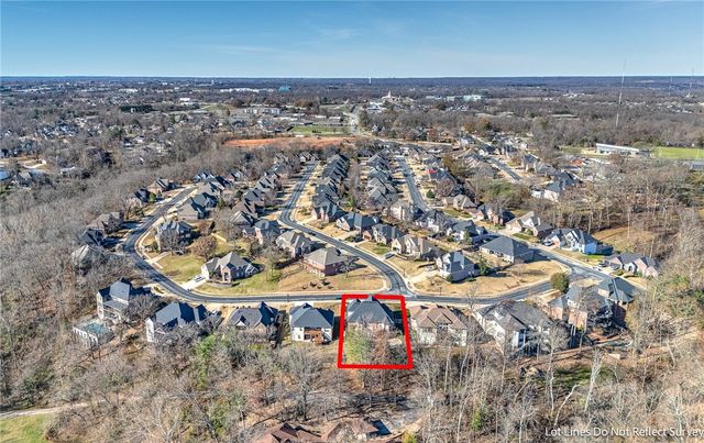 1406 NE Bluff Spring Avenue, Bentonville, AR 72712