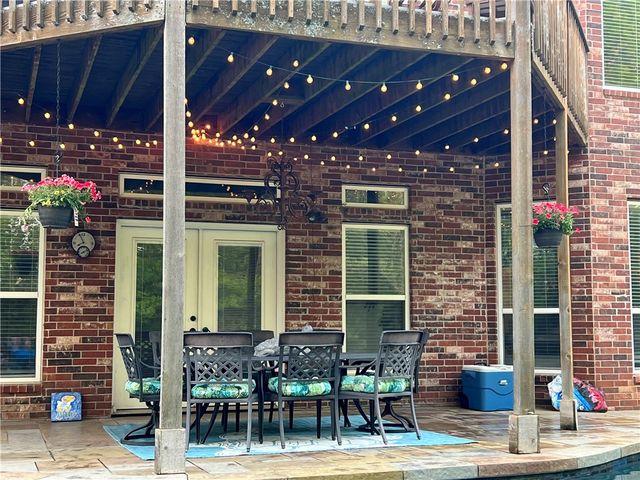 1406 NE Bluff Spring Avenue, Bentonville, AR 72712