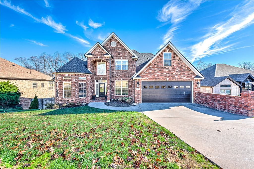 1406 NE Bluff Spring Avenue, Bentonville, AR 72712