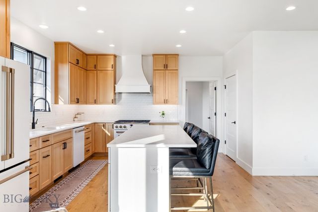 557 St Andrews, Bozeman, MT 59715