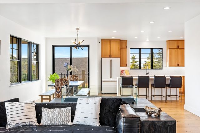 557 St Andrews, Bozeman, MT 59715