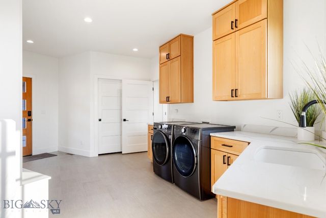 557 St Andrews, Bozeman, MT 59715