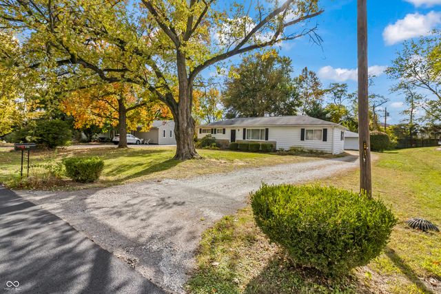 325 Shoshone Drive, Carmel, IN 46032