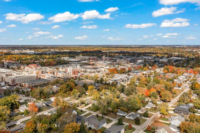 325 Shoshone Drive, Carmel, IN 46032