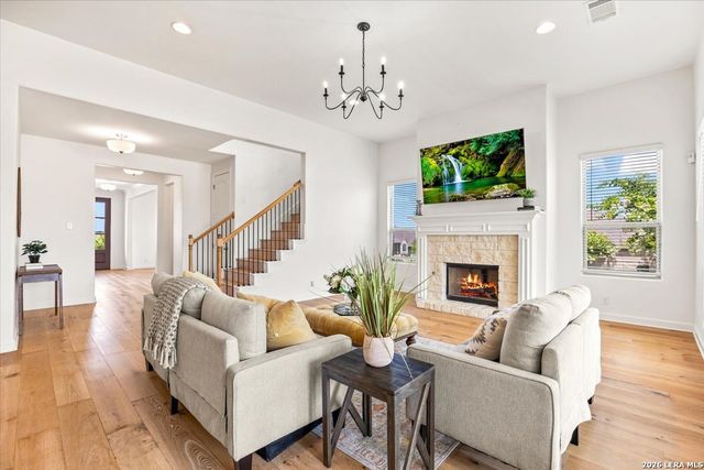 13508 Falls Summit, San Antonio, TX 78245