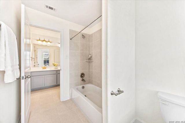 13508 Falls Summit, San Antonio, TX 78245