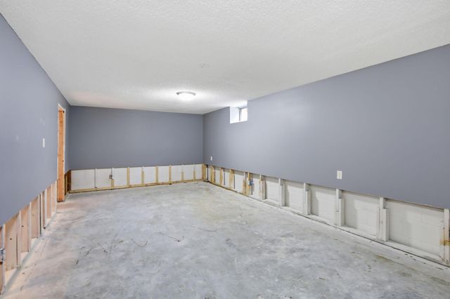 936 Jefferson Avenue, Saint Paul, MN 55102