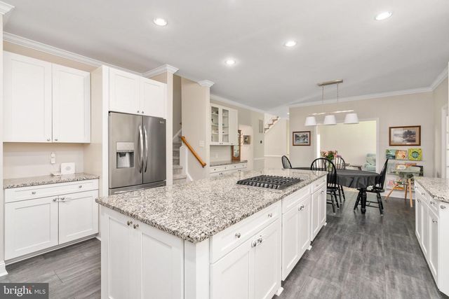 795 WINTERBERRY DR, Fredericksburg, VA 22405