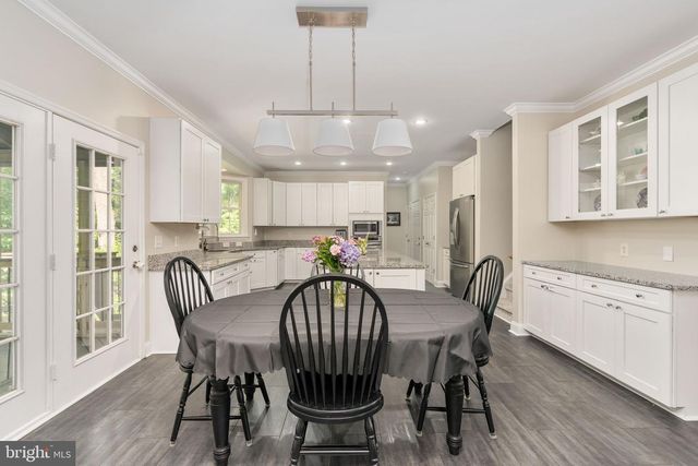 795 WINTERBERRY DR, Fredericksburg, VA 22405