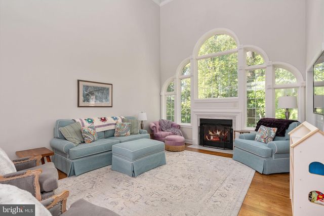 795 WINTERBERRY DR, Fredericksburg, VA 22405