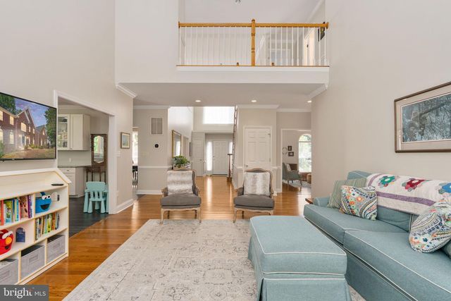 795 WINTERBERRY DR, Fredericksburg, VA 22405