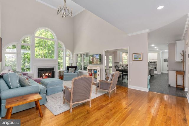 795 WINTERBERRY DR, Fredericksburg, VA 22405