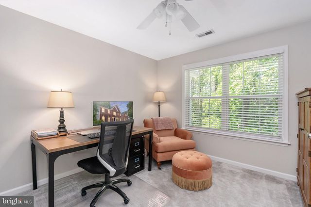 795 WINTERBERRY DR, Fredericksburg, VA 22405