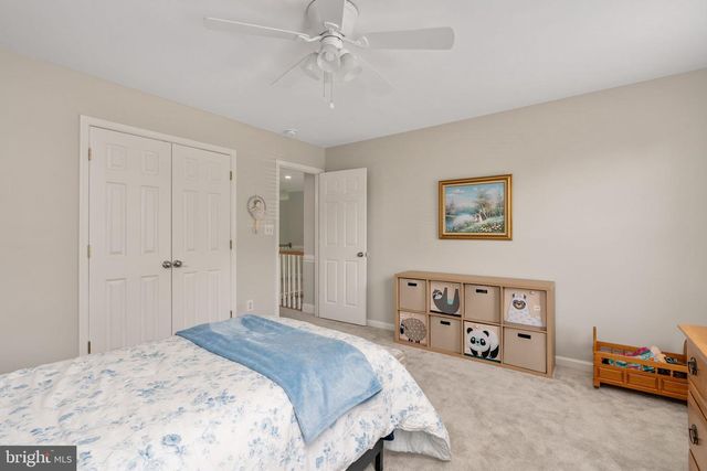 795 WINTERBERRY DR, Fredericksburg, VA 22405