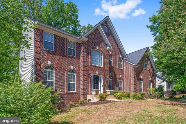 795 WINTERBERRY DR, Fredericksburg, VA 22405