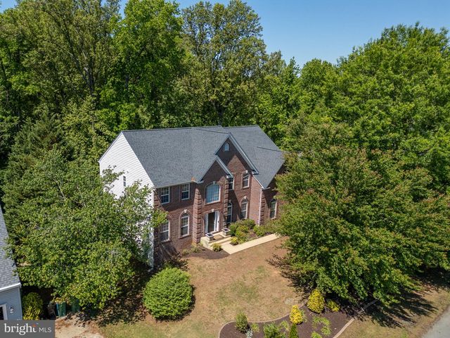 795 WINTERBERRY DR, Fredericksburg, VA 22405