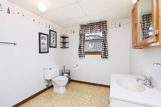 341 E Rose Avenue, Des Moines, IA 50315