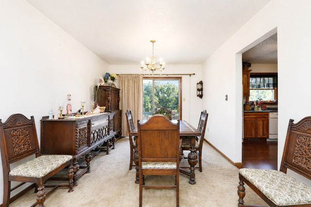 341 E Rose Avenue, Des Moines, IA 50315