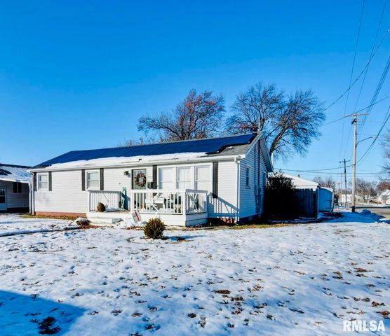 701 W Prairie Street, Taylorville, IL 62568