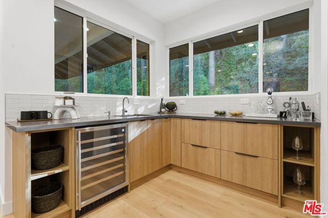 16708 Chaplin Avenue, Encino, CA 91436