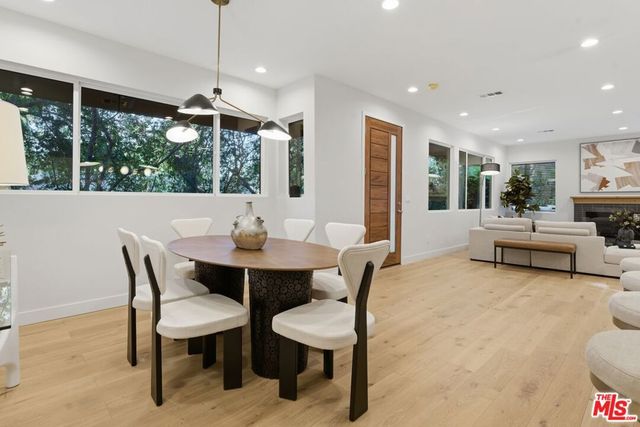 16708 Chaplin Avenue, Encino, CA 91436