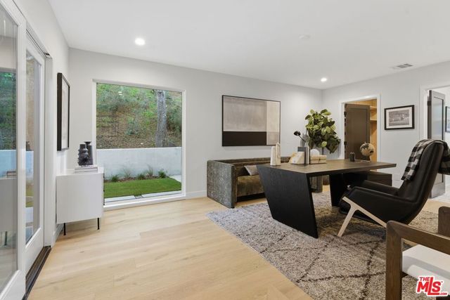 16708 Chaplin Avenue, Encino, CA 91436