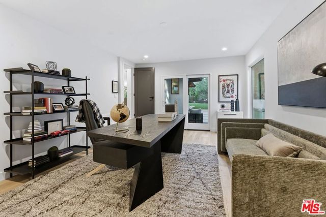 16708 Chaplin Avenue, Encino, CA 91436