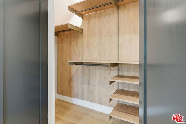 16708 Chaplin Avenue, Encino, CA 91436