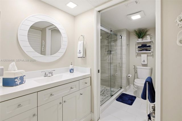 850 SW 138th Ave 306D, Pembroke Pines, FL 33027