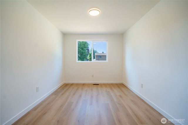 1101 Tule Lake Road S, Tacoma, WA 98444