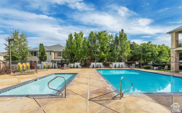 6823 S SAVOIE CT, West Jordan, UT 84084